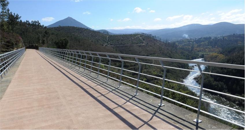הוילה סלוריקו דה באשטו Refugio Do Seixoso מראה חיצוני תמונה
